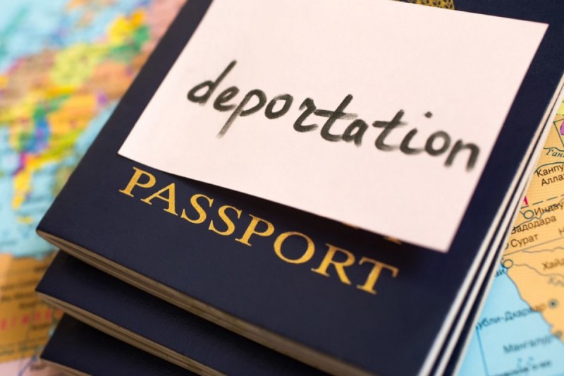 Azərbaycan vətəndaşları da daxil olmaqla 31 əcnəbi Gürcüstandan çıxarılıb