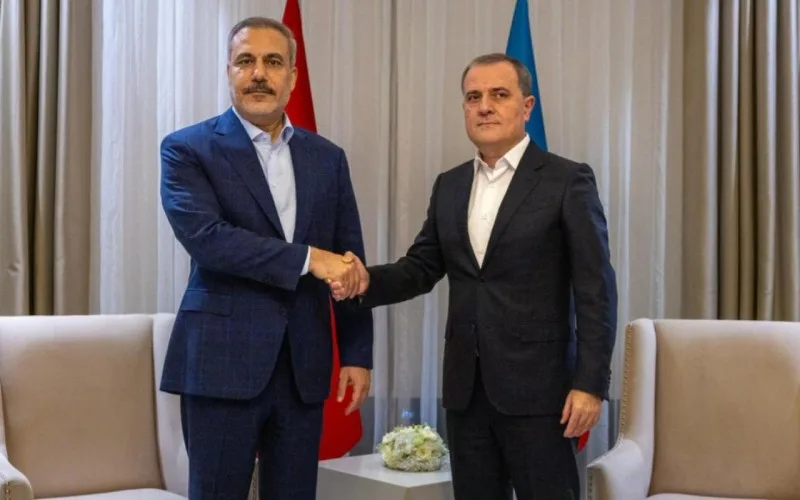 Ceyhun Bayramov Hakan Fidanla DANIŞDI