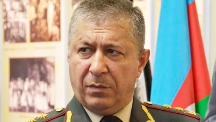 Həbsdə olan general Rövşən Əkbərovdan “Milli Qəhrəman” adı geri alınır? - DETALLAR