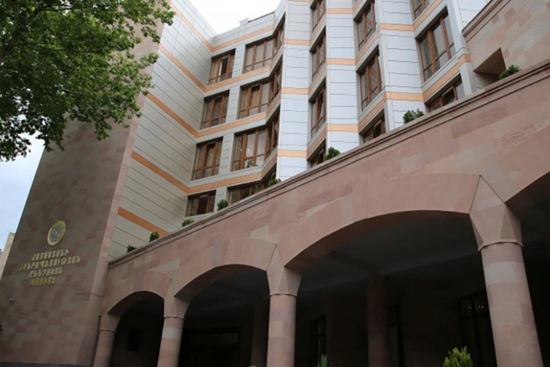 Ermənistanda 8-dən çox din xadimi istintaqa çağırılıb