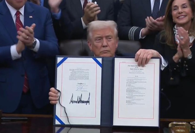 ABŞ-da şatdaun ləğv edildi