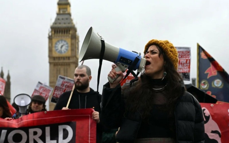 Bu ölkədə həkimlər 5 günlük tətilə başladı