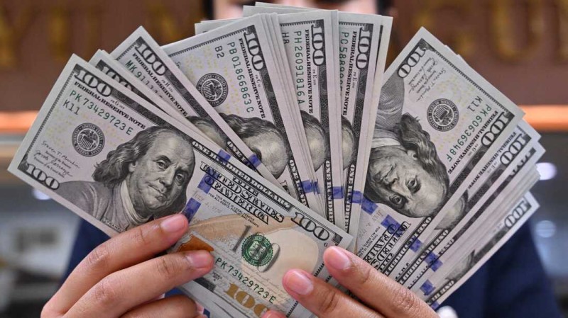 Depozitlərdə dollarlaşma səviyyəsi azalır