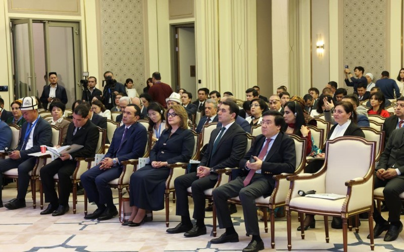 Mədəniyyət naziri Daşkənddə beynəlxalq konqresdə iştirak edir