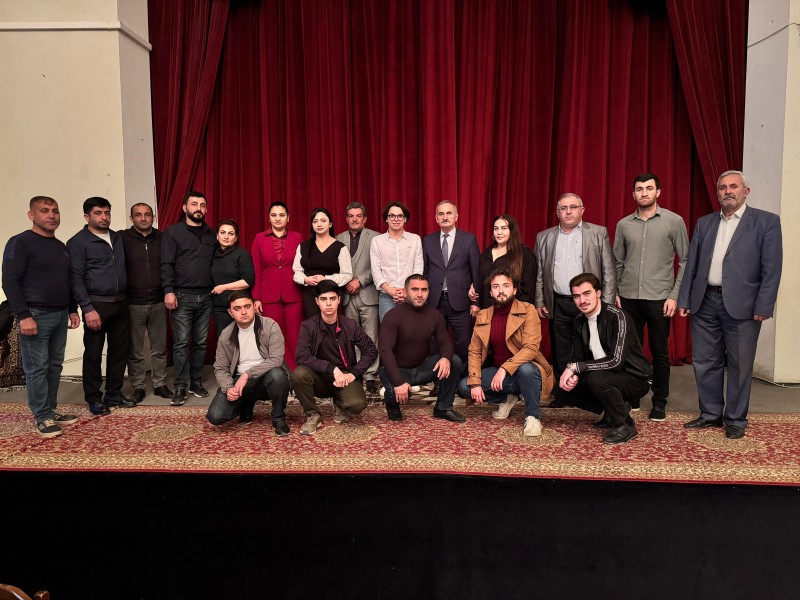 Gənc rejissor Ağdam Teatrında ustad dərslərinə başlayıb - FOTOLAR