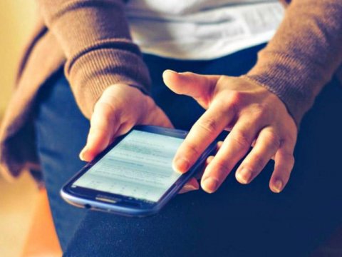 Sevgilisinin kartından yemək sifariş etdi, məhkəməlik oldu