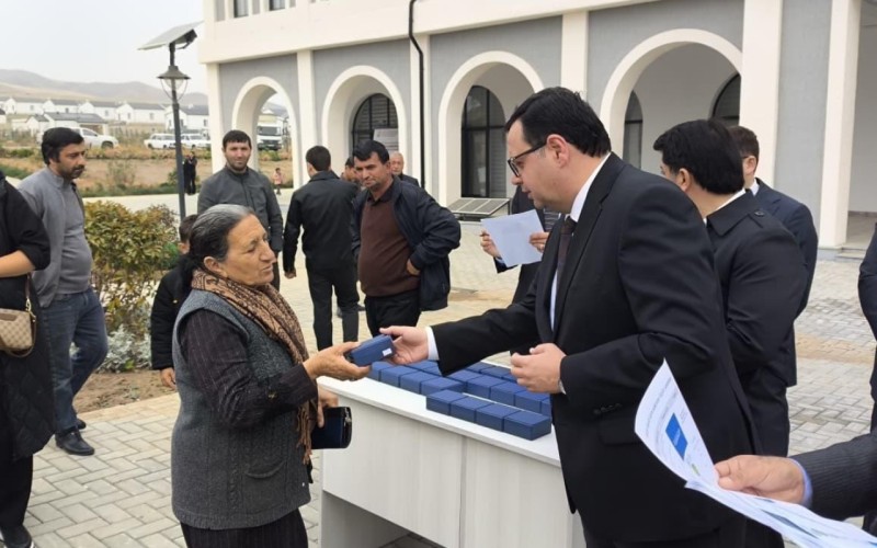 Növbəti köç karvanı Xıdırlı kəndinə çatıb - FOTOLAR