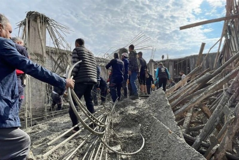 Türkiyədə inşaat zamanı uçqun olub, ölən var