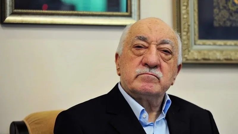 Xalq şairinin FETÖ-yə məktubu ÜZƏ ÇIXDI - FAKT