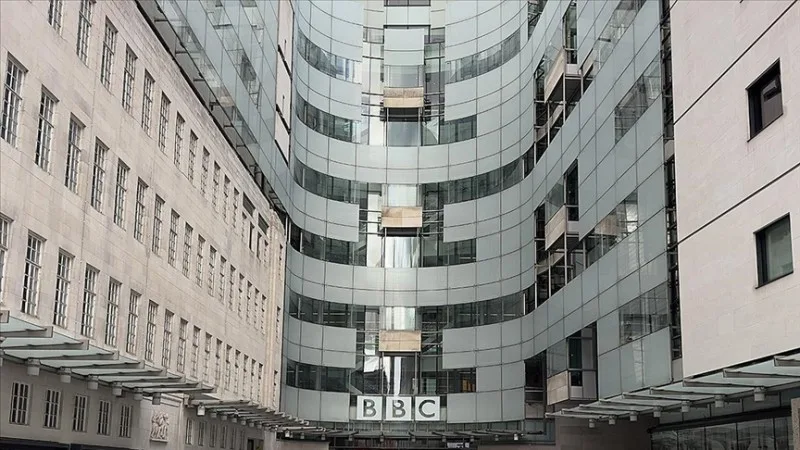 BBC Trampın milyardlıq təzminat iddiasına qarşı mübarizəyə hazırdır