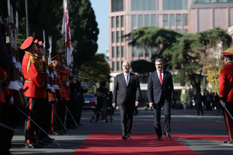 Tbilisidə Gürcüstan və Ermənistan prezidentləri arasında görüş olub