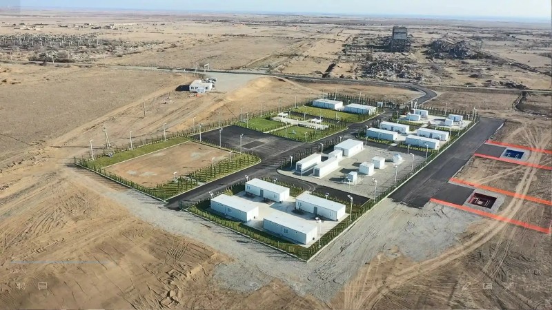 Sənaye və rabitə sahələri liderliyə yüksəldi