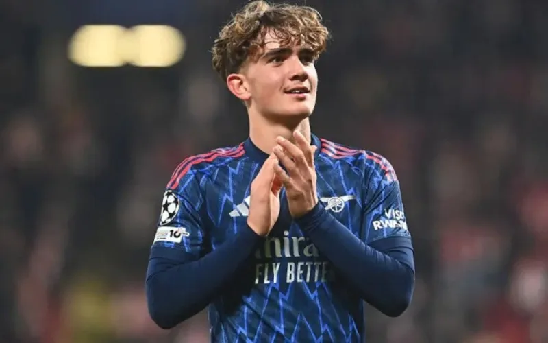 “Arsenal” 15 yaşlı futbolçu ilə razılığa gəldi