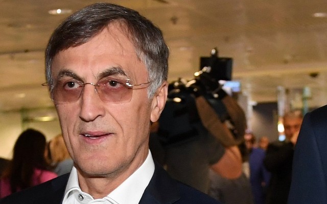 Məhkəmə Hacıyev və ailəsi ilə bağlı qərar verdi