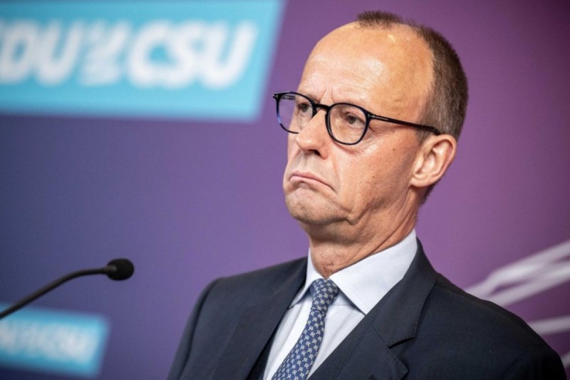 Rusiyalı jurnalistlər Mertsin brifinqinə buraxmadılar