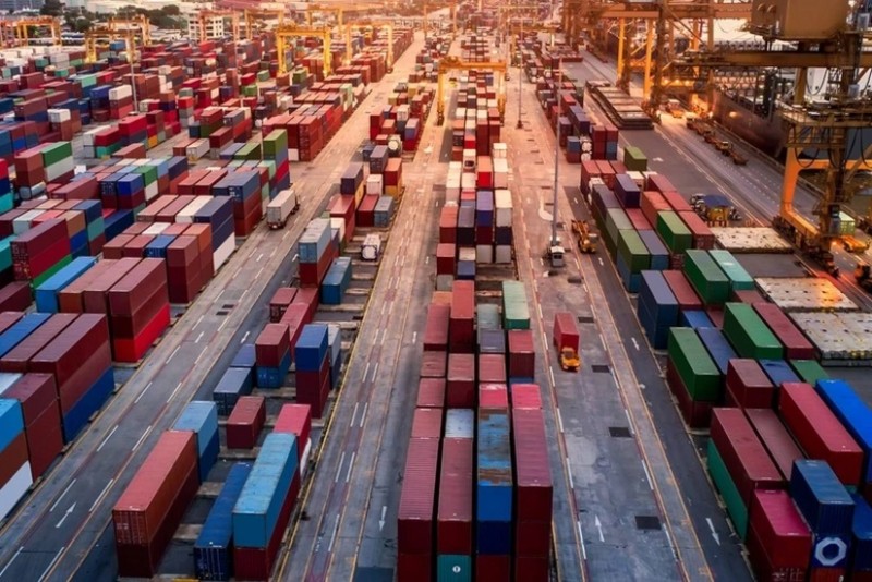 Gürcüstanın Azərbaycanla ticarət dövriyyəsi 2 %-dən çox artıb