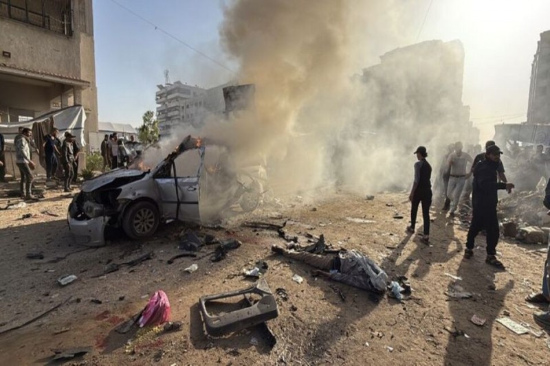 İsrail Qəzzaya hücum edib