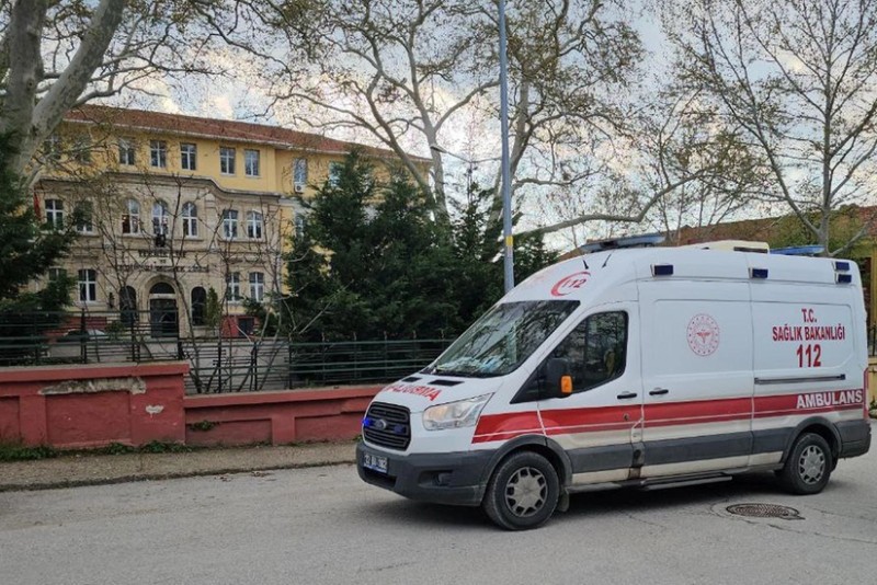 Türkiyədə 43 nəfər qidadan zəhərləndi