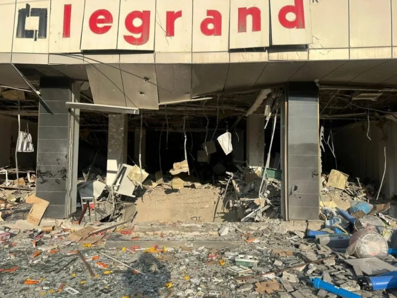 Bakıda partlayış baş verən plazada 8 il əvvəl də yanğın olubmuş - FOTO