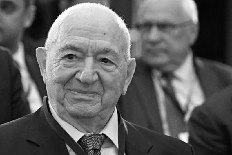 Tanınmış erməni futbolçu vəfat etdi