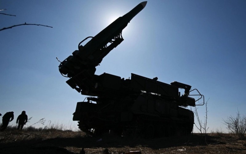 İsveç hava hücumlarından müdafiə sistemləri alacaq