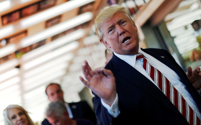 Tramp arıqlamaq istəyir - VİDEO