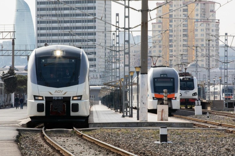 Azərbaycan və Qazaxıstan dəmir yolu əməkdaşlığını genişləndirir