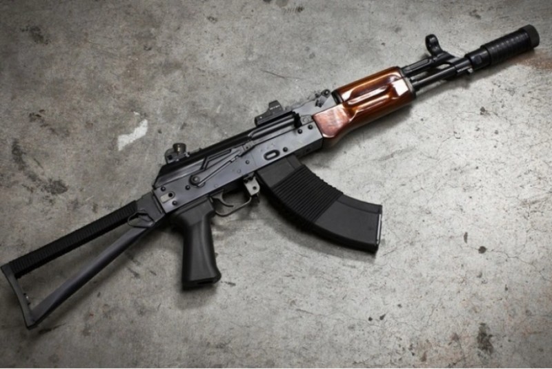 Sumqayıtda Kalaşnikov tapıldı