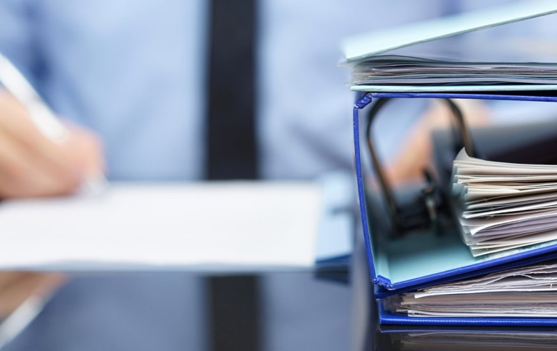 Direktor bəraət aldı - Evi özünə qaytarıldı