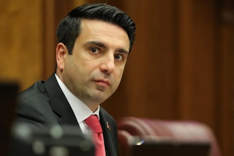 Ermənistan faktiki olaraq KTMT-dən çıxıb - Simonyan