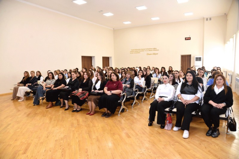 Bağça müəllimləri üçün təlimlər keçirildi - FOTO