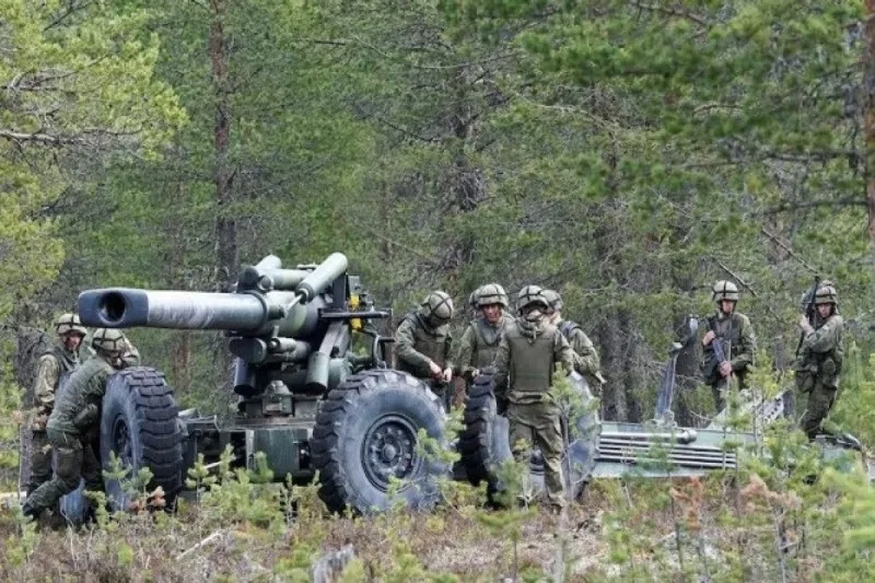 Finlandiya Rusiya ilə sərhəddə hərbi təlimlərə başladı