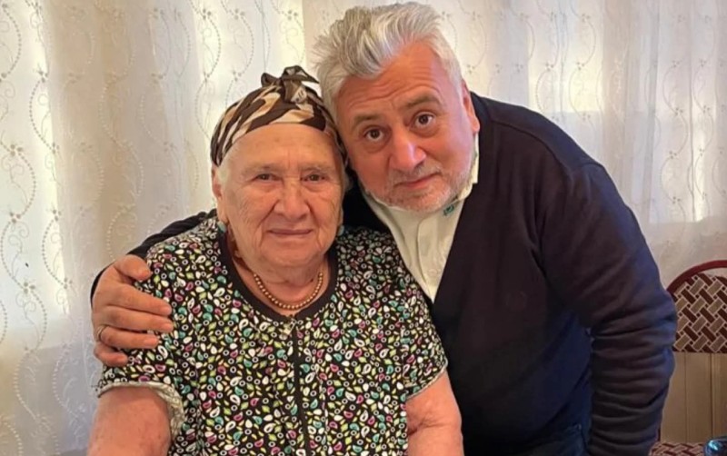 Əməkdar artistə AĞIR İTKİ