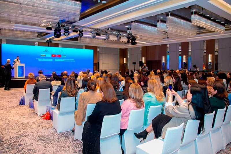 Səhiyyə naziri I Beynəlxalq elmi-praktik konfransda çıxış edib - FOTOLAR