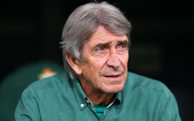 Betis Pelleqrini ilə müqaviləni uzatdı