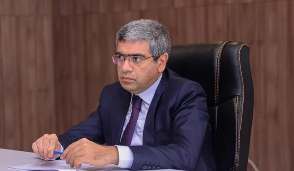 Nazir ona yüksək vəzifə verdi - FOTO