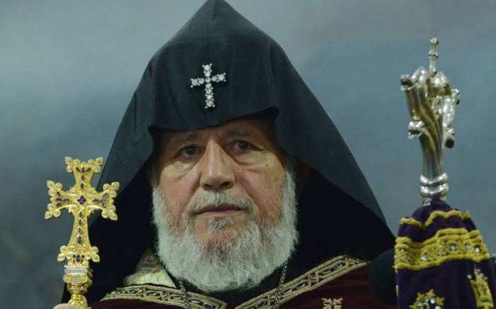 II Qareginin qardaşı və onun oğlunun həbs müddəti uzadıldı