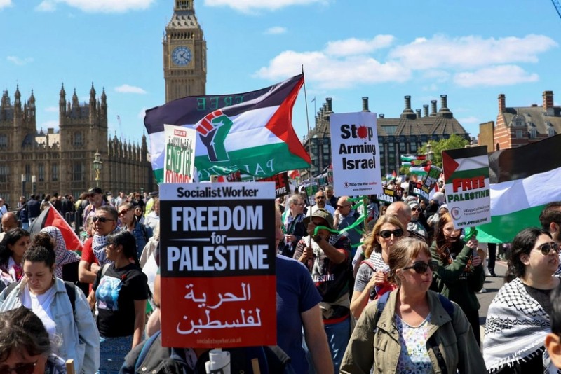 Londonda Fələstinə dəstək nümayişi keçirilib