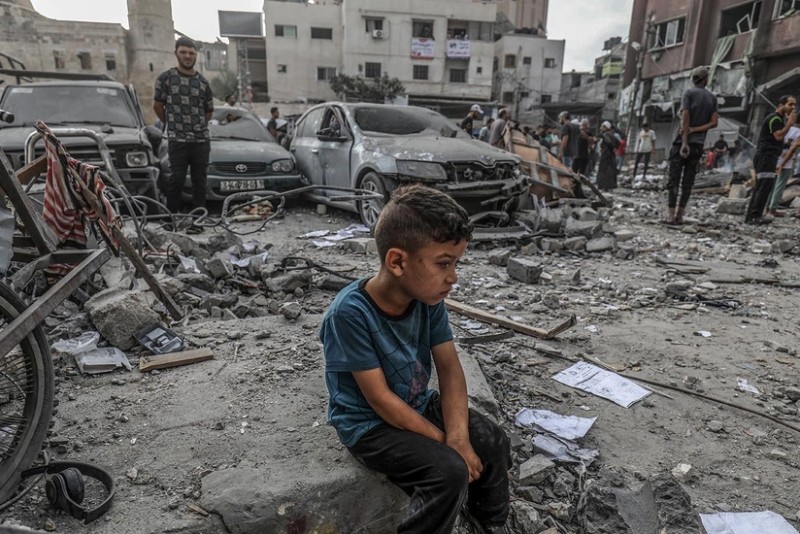 Qəzzada həlak olan fələstinlilərin sayı 70 mini keçib