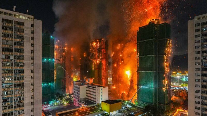 Honq Konqda yaşayış kompleksindəki yanğınla bağlı 11 nəfər həbs olunub