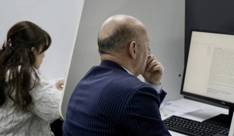 Hakim olmaq istəyənlər imtahan verdi