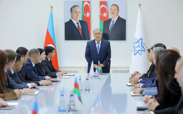 Yeni nazir kollektivə təqdim olundu - FOTOLAR