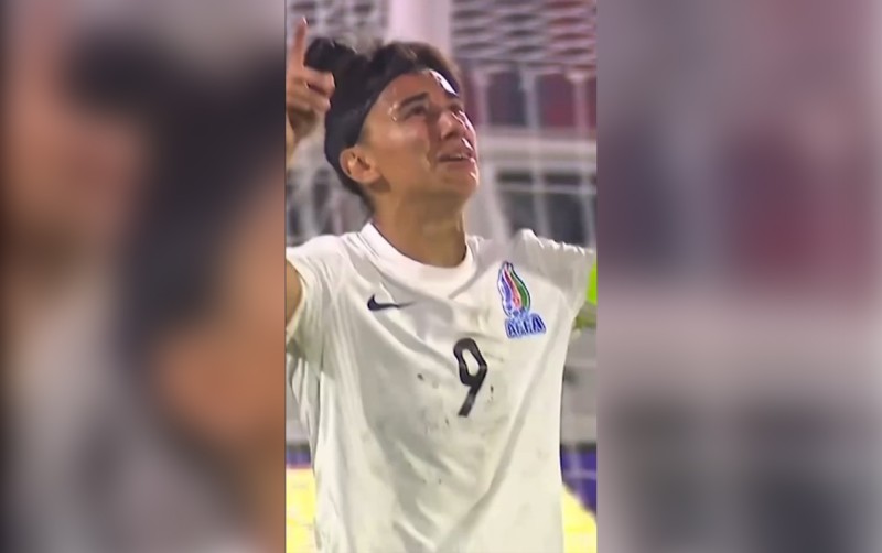 Qolunu vəfat edən anasına həsr etdi - VİDEO