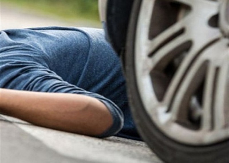 Bakıda avtobus piyadanı vuraraq öldürüb