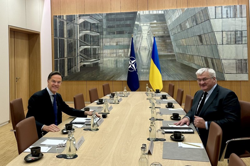 Sibiqa və Rutte arasında Brüsseldə görüş oldu