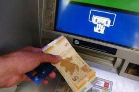 Maaşlar 9.5 faiz artdı: Pensiyalar nə qədər artırılacaq?