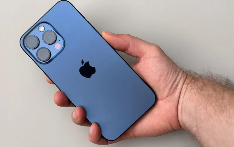 "iPhone 17 Pro"dan həmin funksiya silindi - FOTO