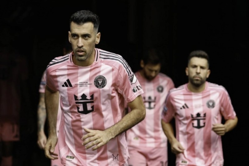 Jordi Alba və Serxio Buskets peşəkar karyeralarını başa vurublar