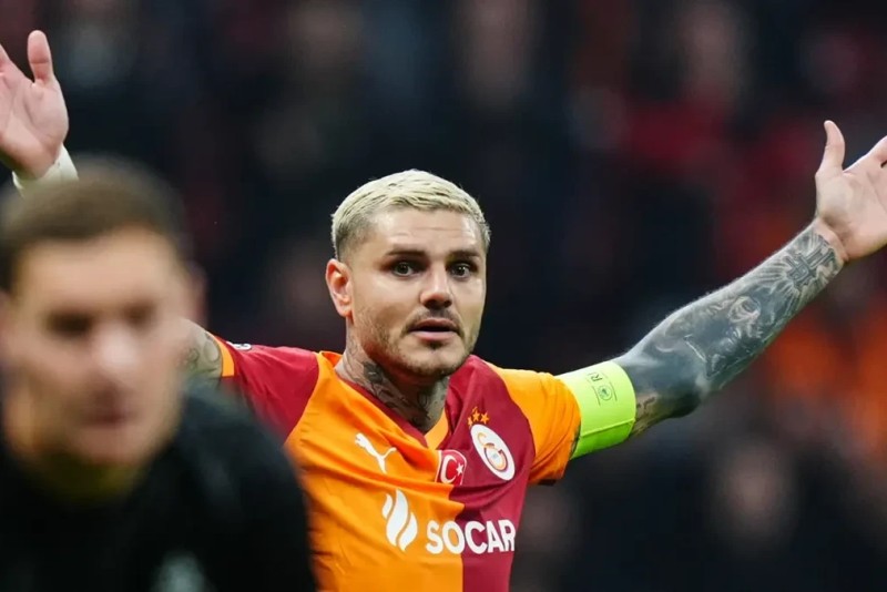 İkardi üçün alternativ İtaliyadan tapıldı - FOTO