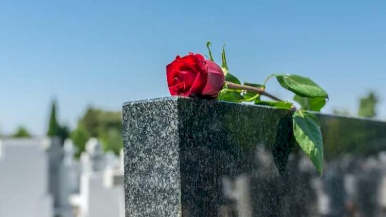 2025-ci ildə aramızdan ayrılan tanınmış simalar - SİYAHI